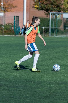 Bild 22 - B-Juniorinnen SV Henstedt Ulzburg - SG Weststeinburg : Ergebnis: 4:0